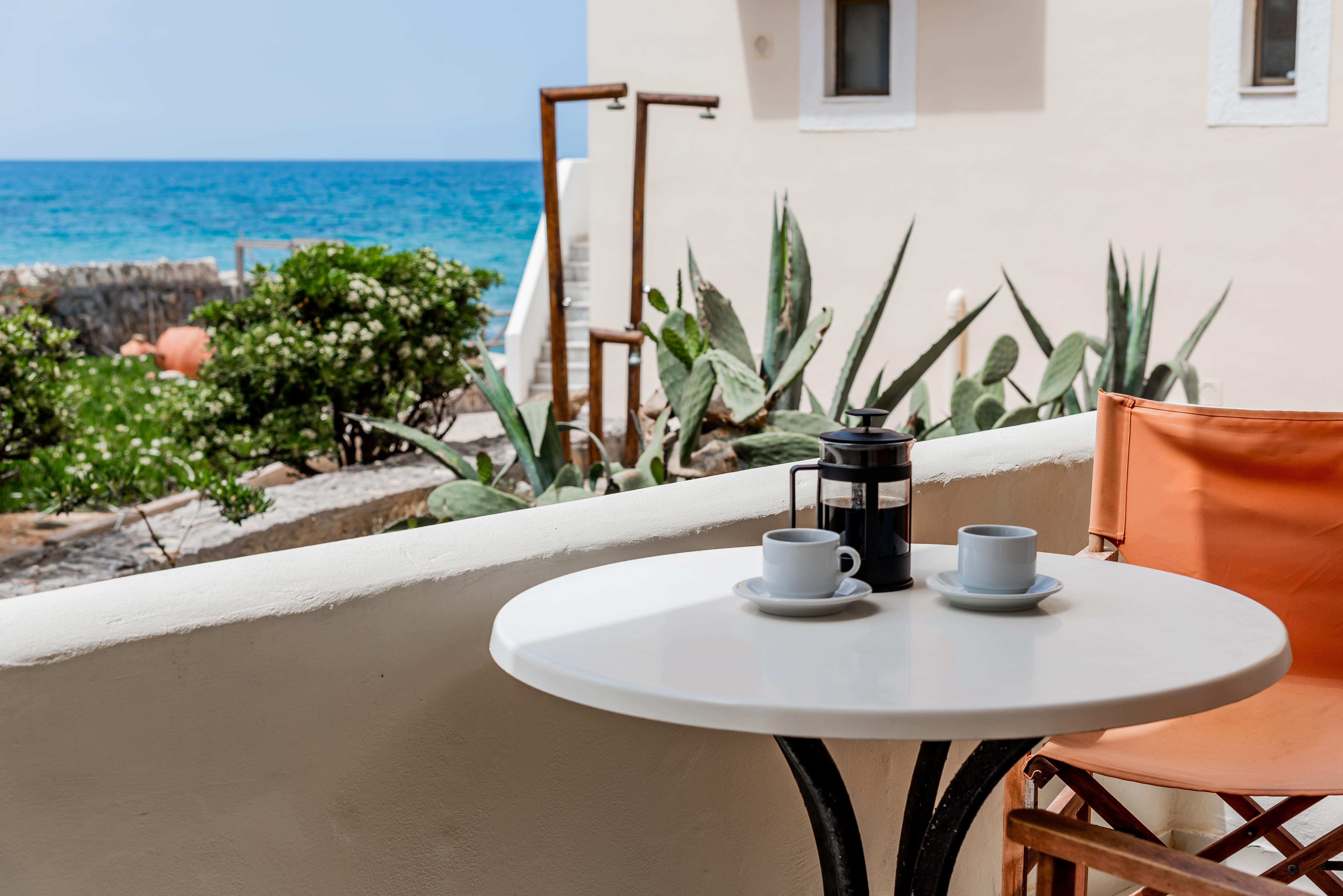 Almyra Apartments & Suites Sfáka エクステリア 写真