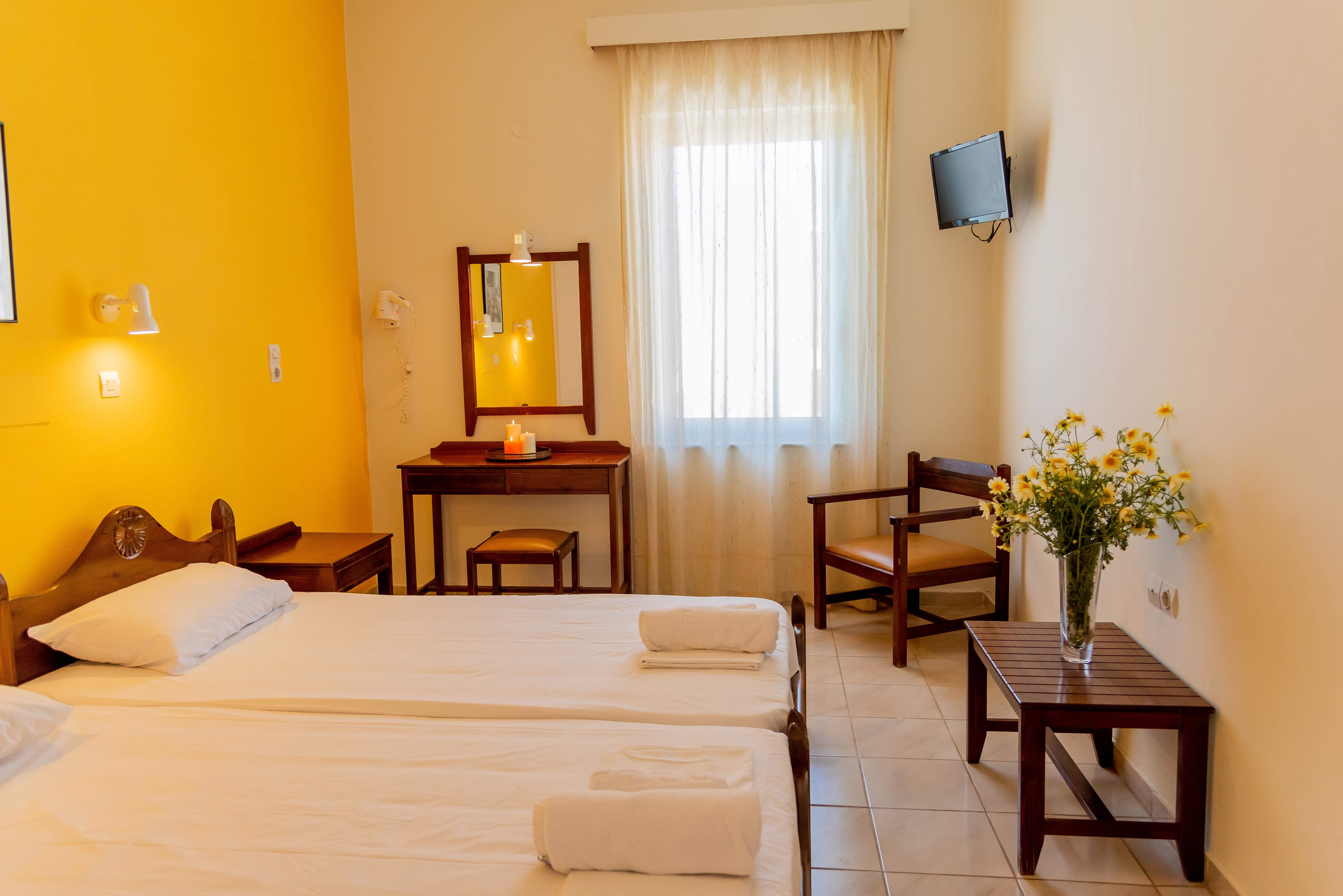 Almyra Apartments & Suites Sfáka エクステリア 写真